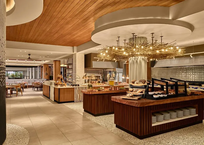 Sheraton Fiji Golf & Beach Resort